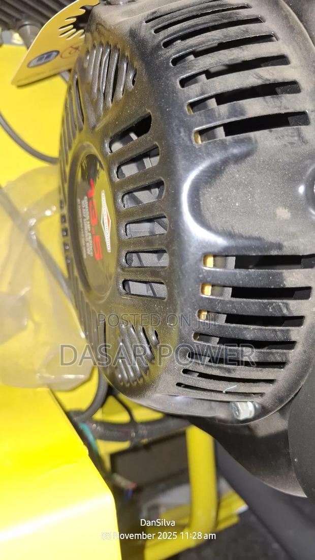 Seat on Power Trowel - thumbnail 6