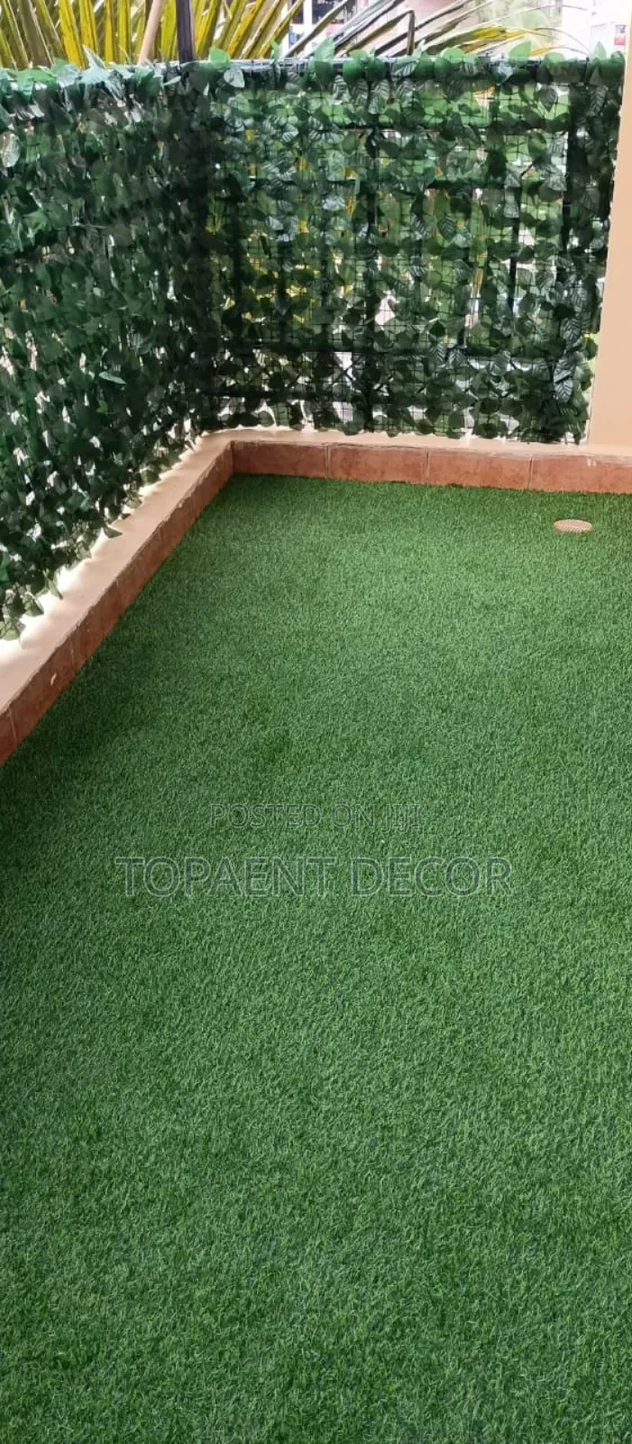 A Touch Of Nature On Balconies Artificial Grass Carpet
