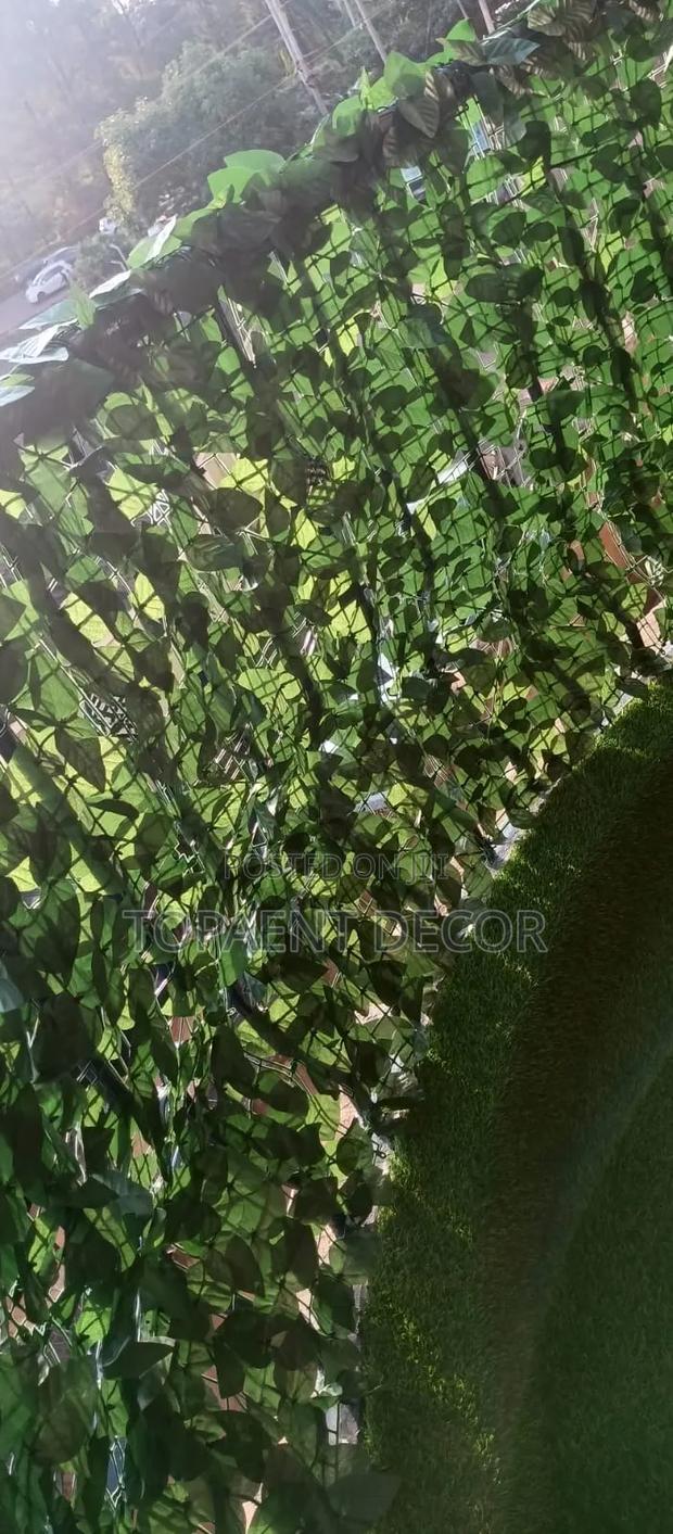 Green Leafy Balcony Privacy Fence 3m Wide - main view