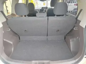 Toyota Porte 2018 White