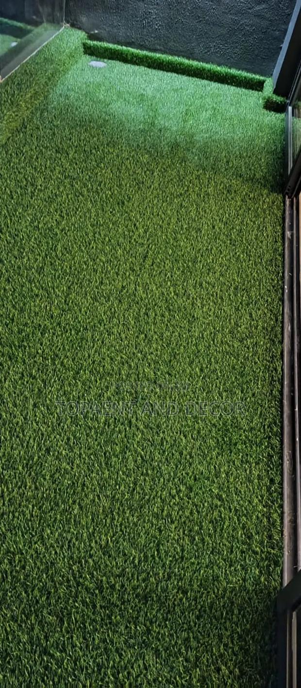 Soft Cushion Artificial Grass Carpet for Playground - main view