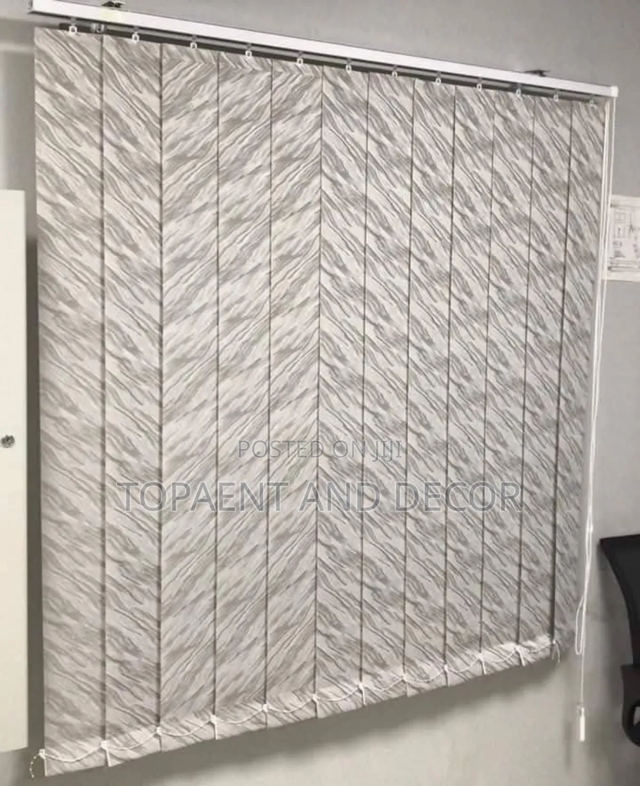 Quality Fabric Vertical Blinds for Smooth Operation