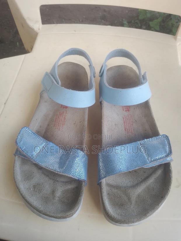 Open Shoes - thumbnail 4