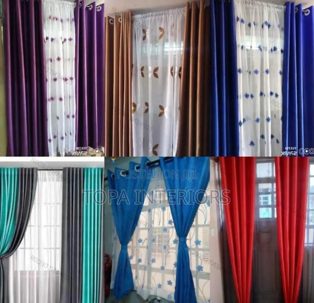 Beautiful Plain Curtains for Affordable House Decoration