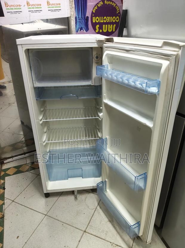 Pure White Ramtoms Single Door Fridge - thumbnail 3