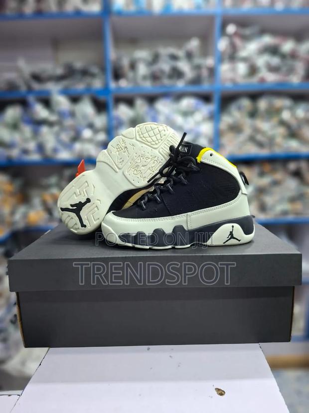 Kids Jordan 9Sizes 25-36 - thumbnail 4