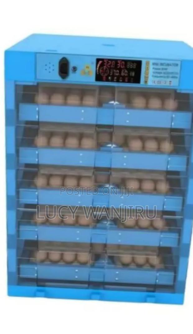 320 Egg Incubator