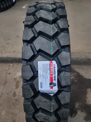 11r22.5 Grandstone