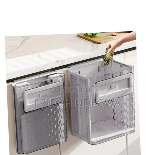Wall Mounted Kitchen Trash Can