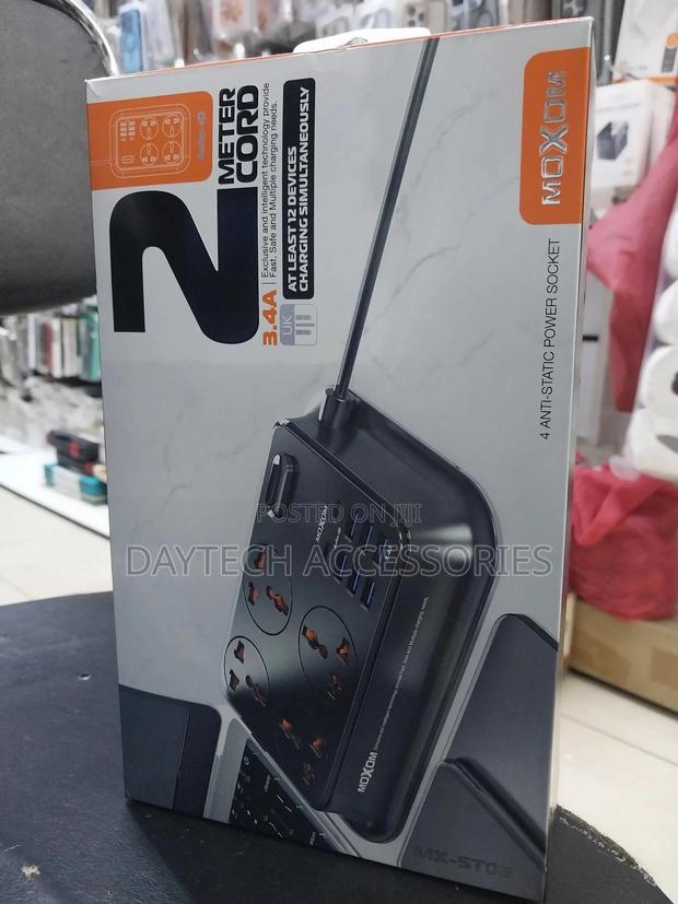 Moxom 4 Anti-Static Power Socket(4 Socket, 6 Usb Ports,2 Type-C Ports) - thumbnail 3