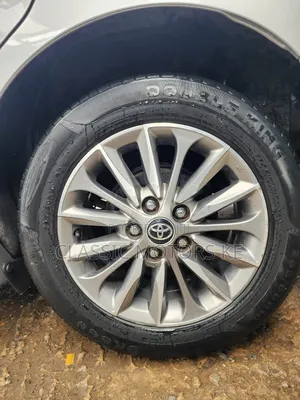 Toyota Noah 2.0 FWD (8 Seater) 2019 Silver