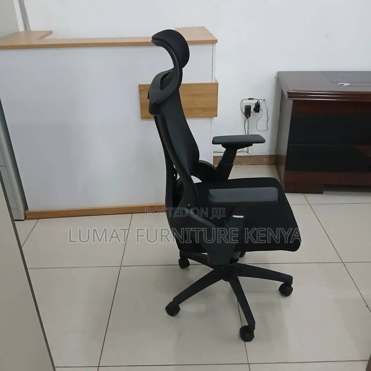Staff High Back Ergonomic Seat