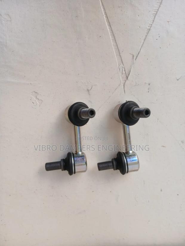 Mitsubishi Pajero V97 Front Stabilizer Links - main view