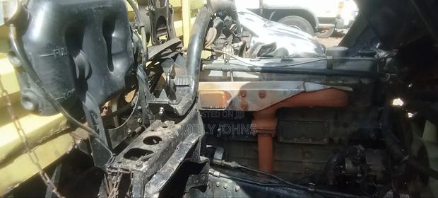 Mitsubishi Fh 215 - thumbnail 4