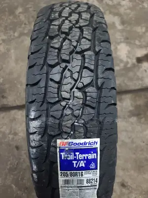 205/80 R16 Bf Goodrich Tyres a/T Trail-Terrain Made in U.S.A