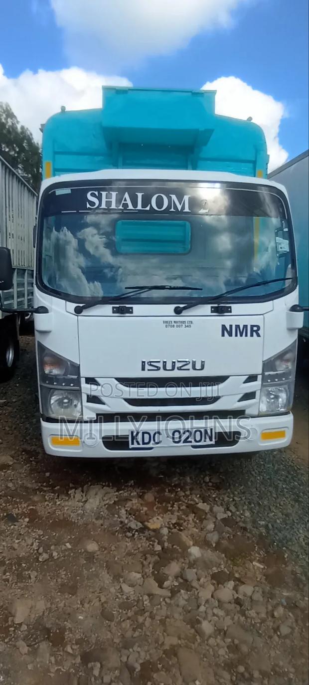 Isuzu NMR 2020 - main view