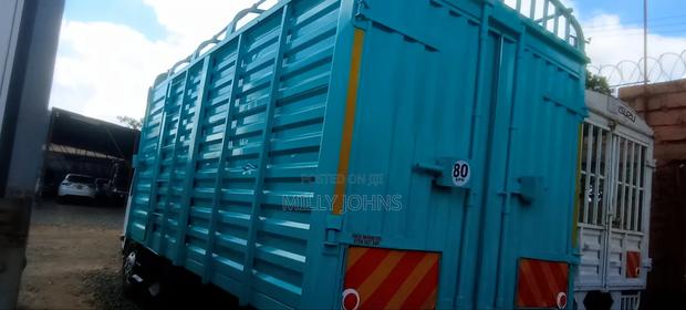 Isuzu NMR 2020 - thumbnail 3