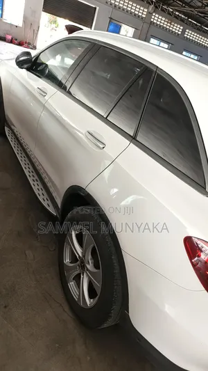 Mercedes-Benz GLC-Class 2019 Pearl