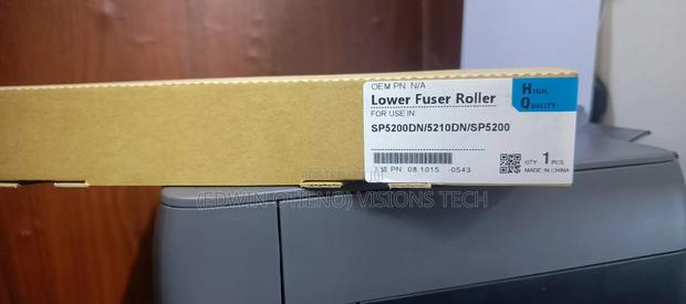 Lower Fuser Roller Sp5200dn