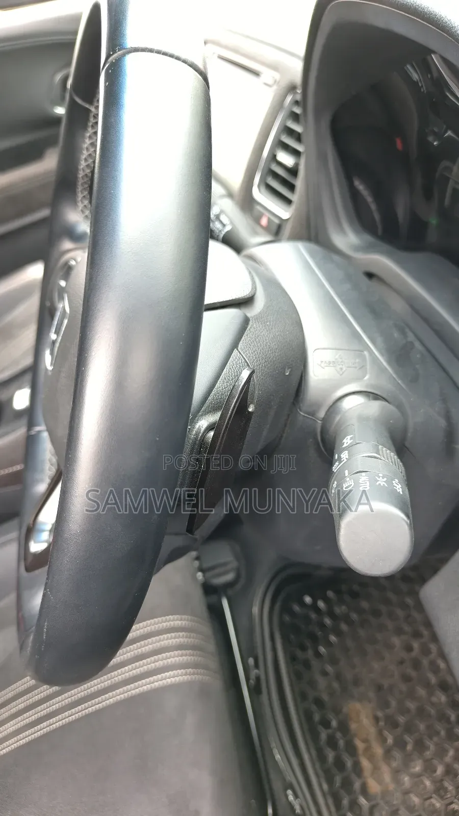 Honda Vezel 1.5 2WD 172 hp 2019 Pearl