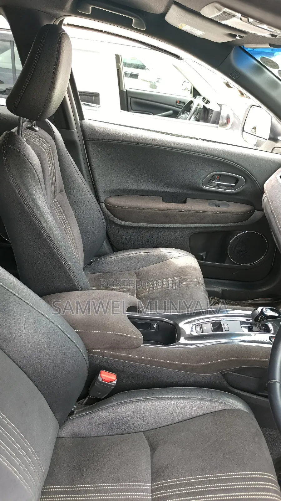 Honda Vezel 1.5 2WD 172 hp 2019 Pearl