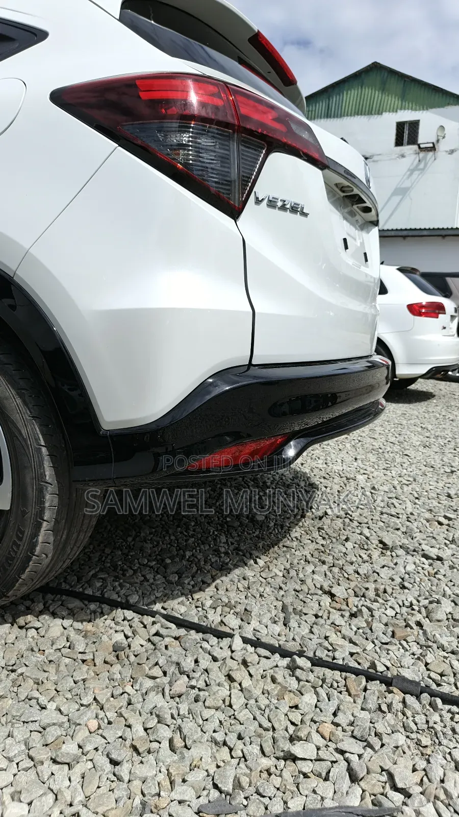 Honda Vezel 1.5 2WD 172 hp 2019 Pearl