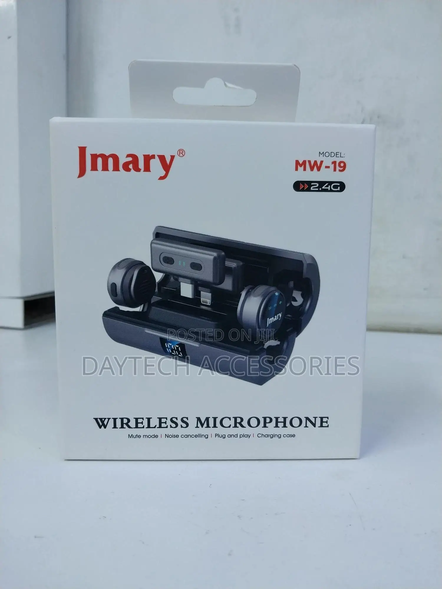 Jmary Mw-19 Wireless Microphone for Type-C Lightning Connector.