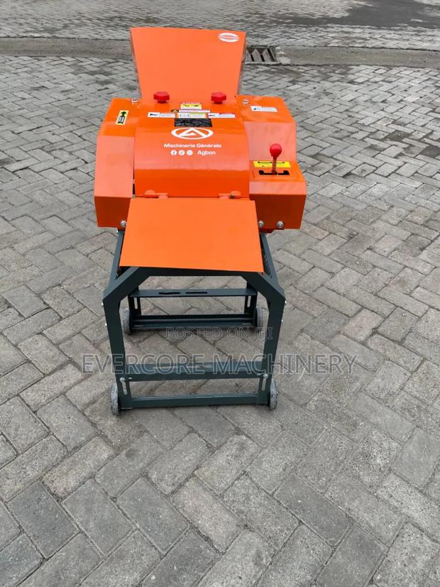 Heavy Duty Highspeed Chaff Cutter/Feed Chopper With Engine.