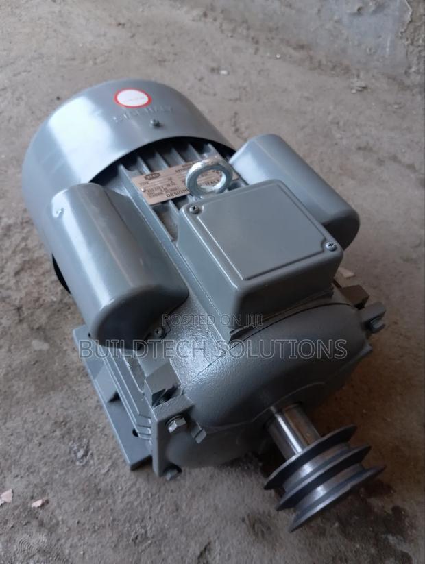 Brand New STCL Italy 7.5 Horse Power Motor