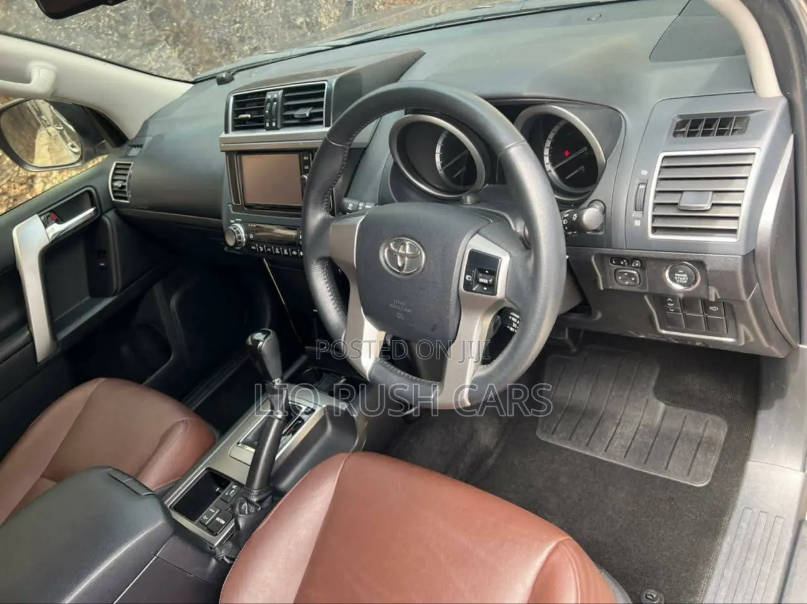 Toyota Land Cruiser Prado 2017 Gray