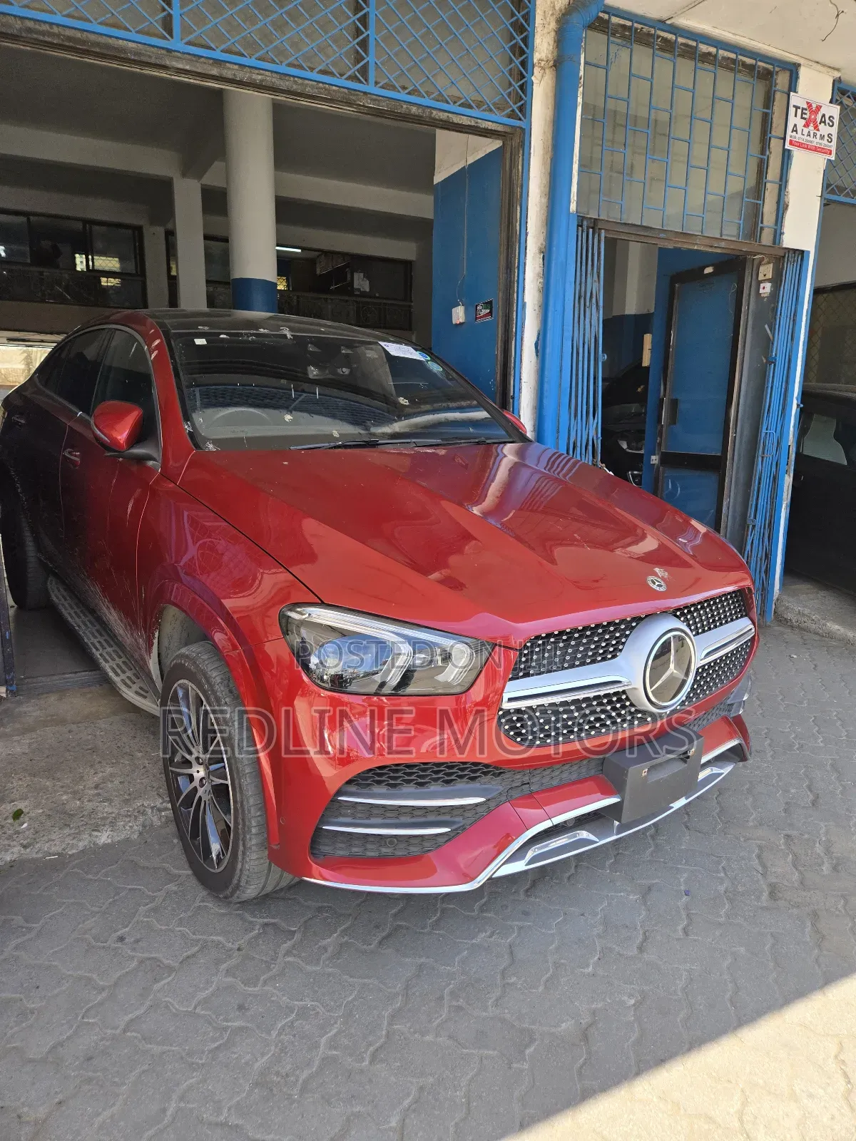Mercedes-Benz GLE-Class GLE 400d 4MATIC 2021 Red