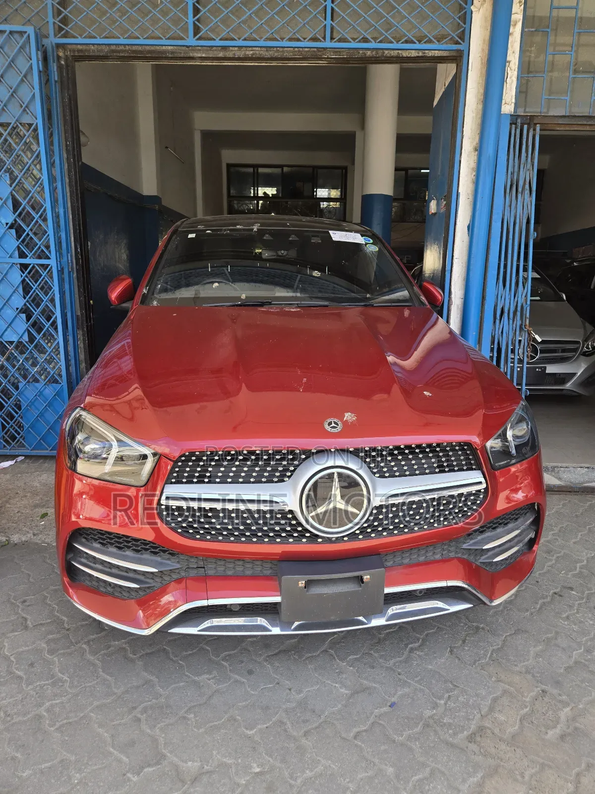 Mercedes-Benz GLE-Class GLE 400d 4MATIC 2021 Red