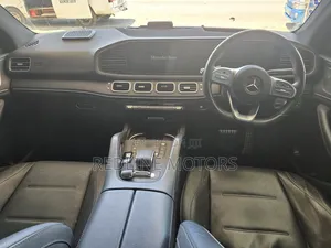 Mercedes-Benz GLE-Class GLE 400d 4MATIC 2021 Red