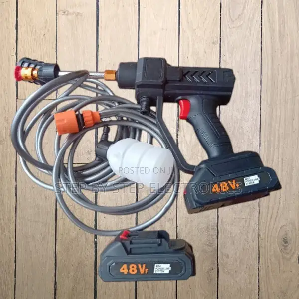 Lightweight 48v Cordless Rechargeable Carwasher Spray Gun for Vehicles