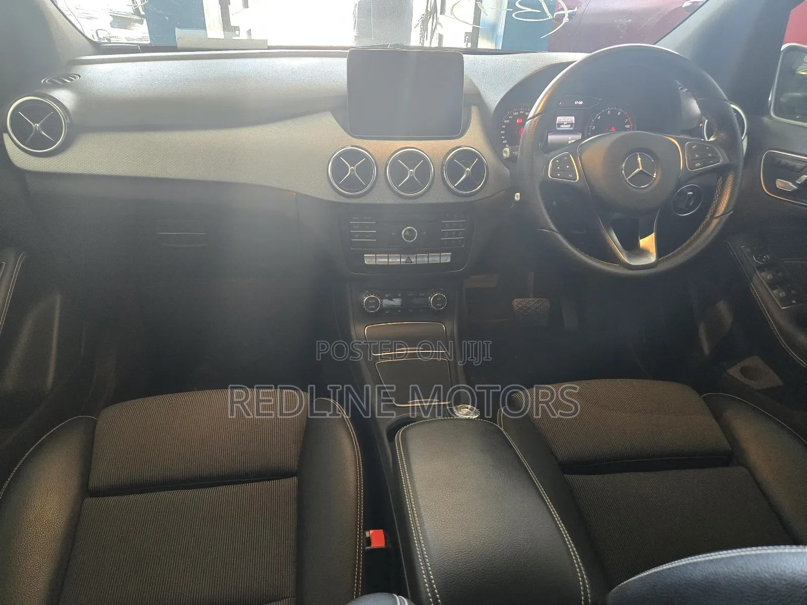 Mercedes-Benz B-Class B180 Petrol 2018 Silver
