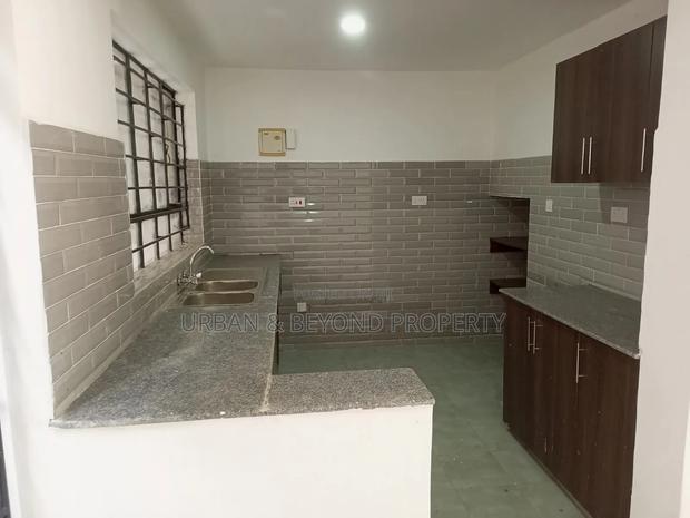 4bdrm Townhouse / Terrace in Gitaru for rent - thumbnail 4