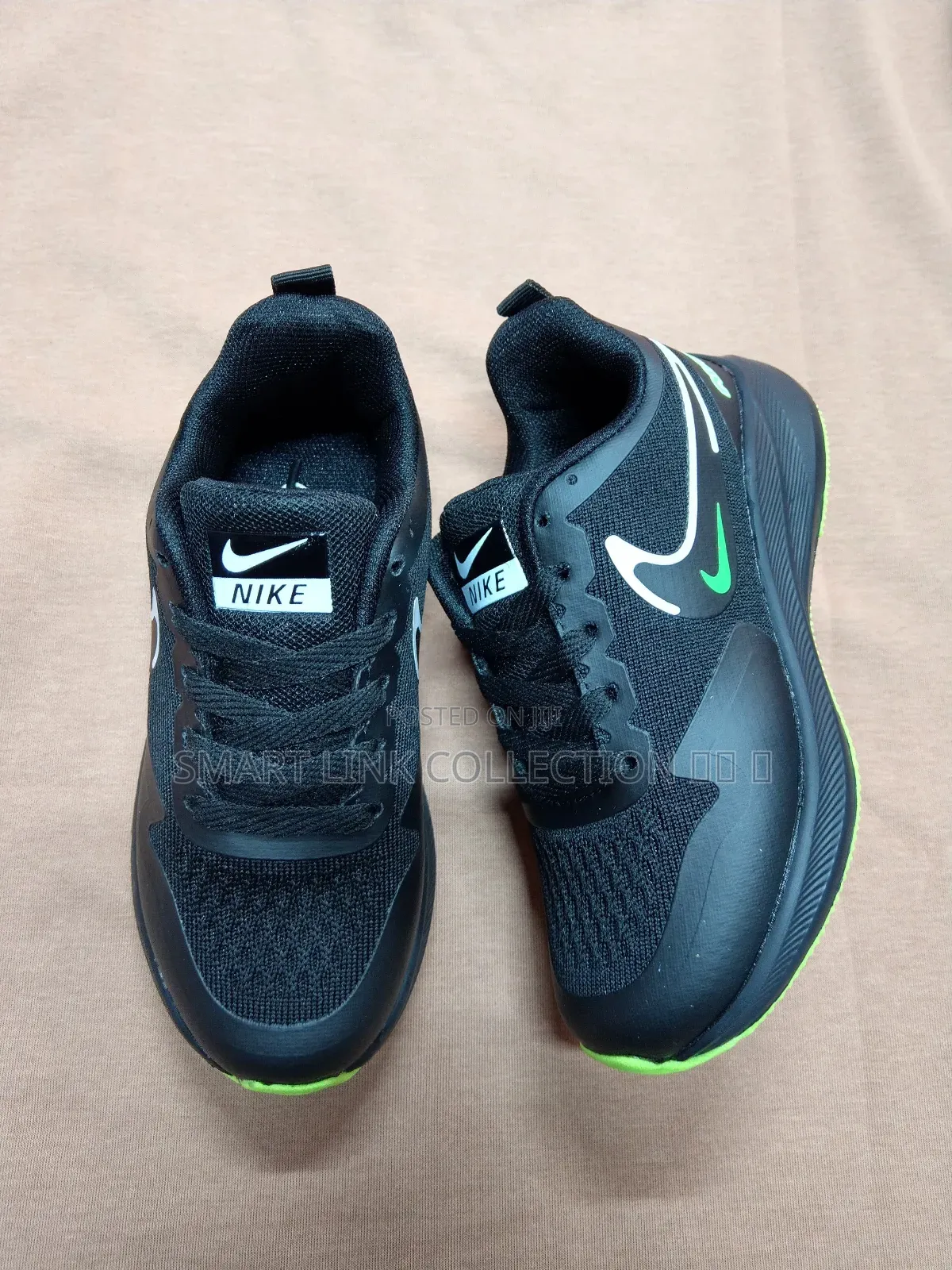 Kids Nike Zoom In Blacks