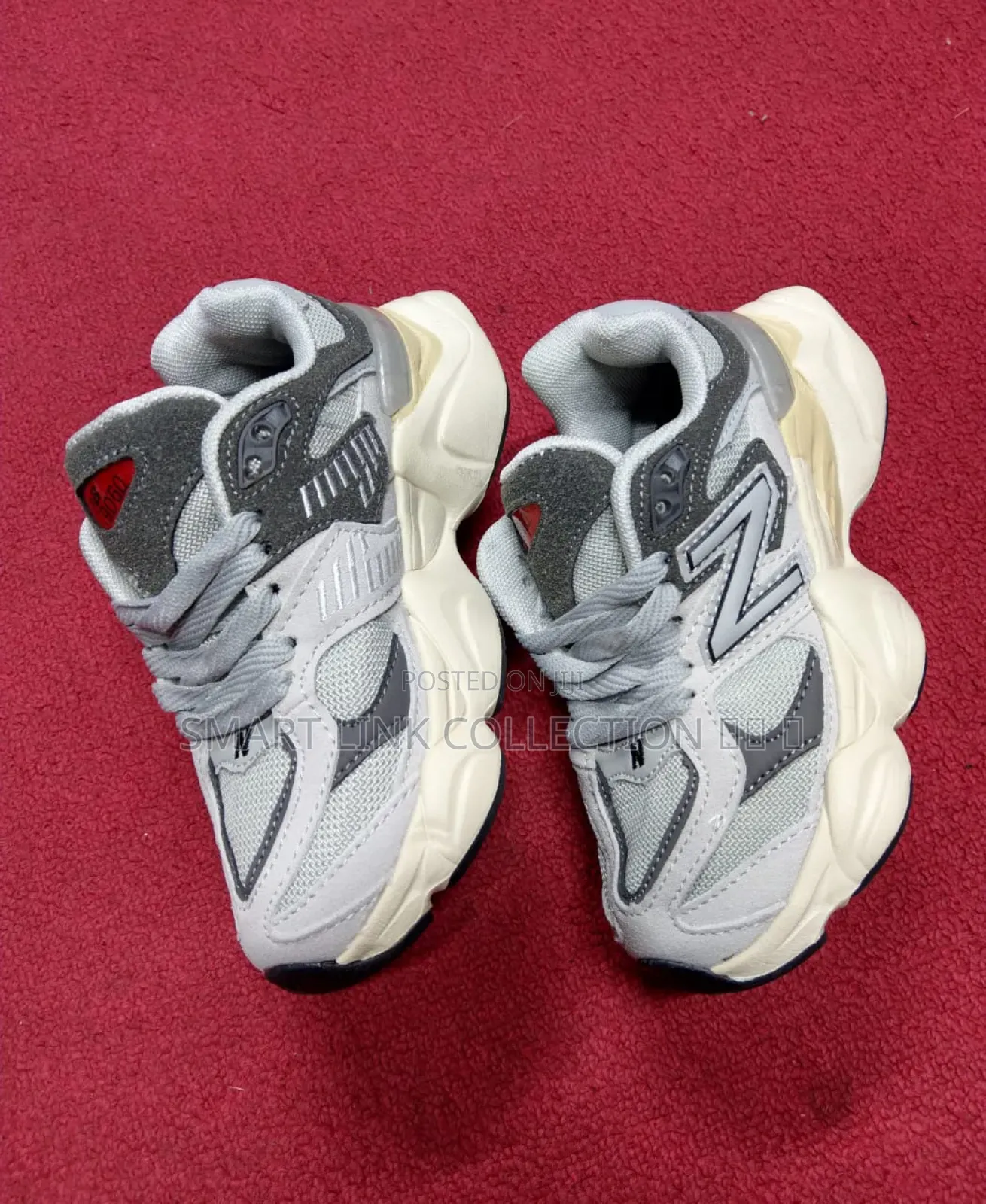 *Kids New Balance 9060*