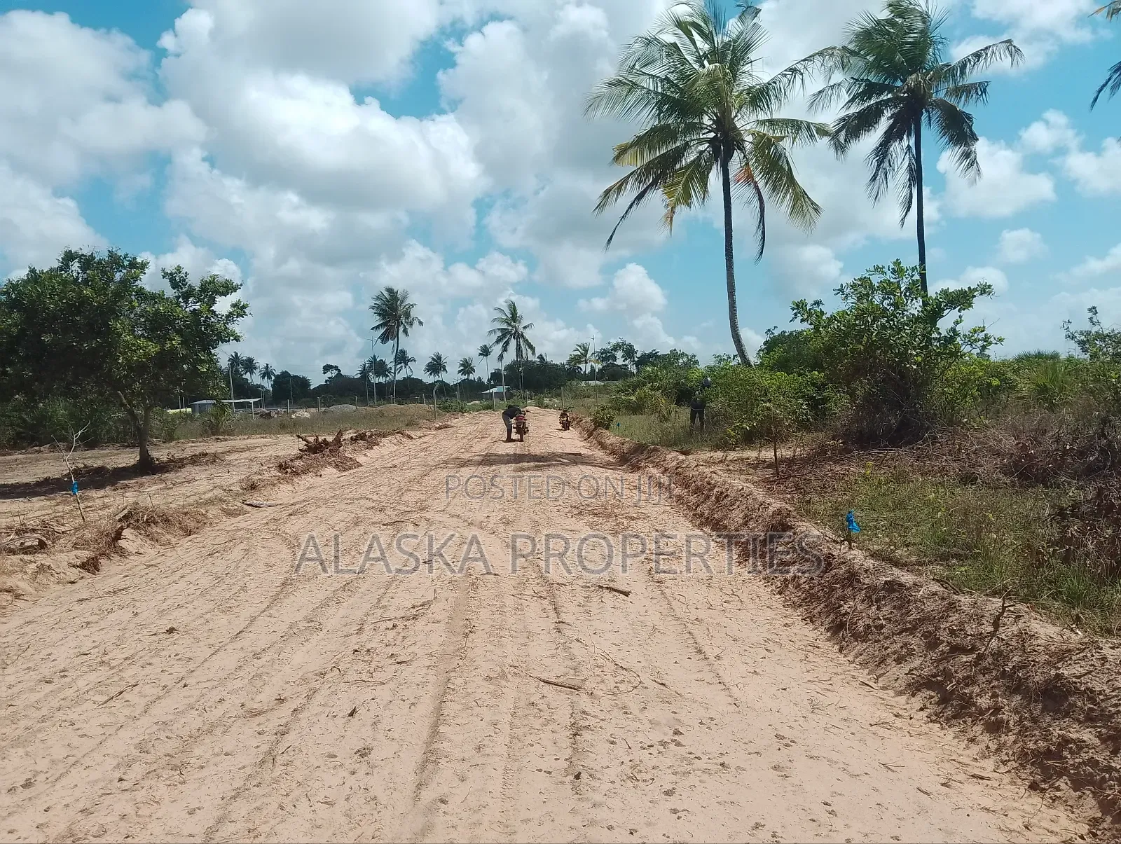 1/8 Prime Plot for Sale in Dongo Kundu Bypass