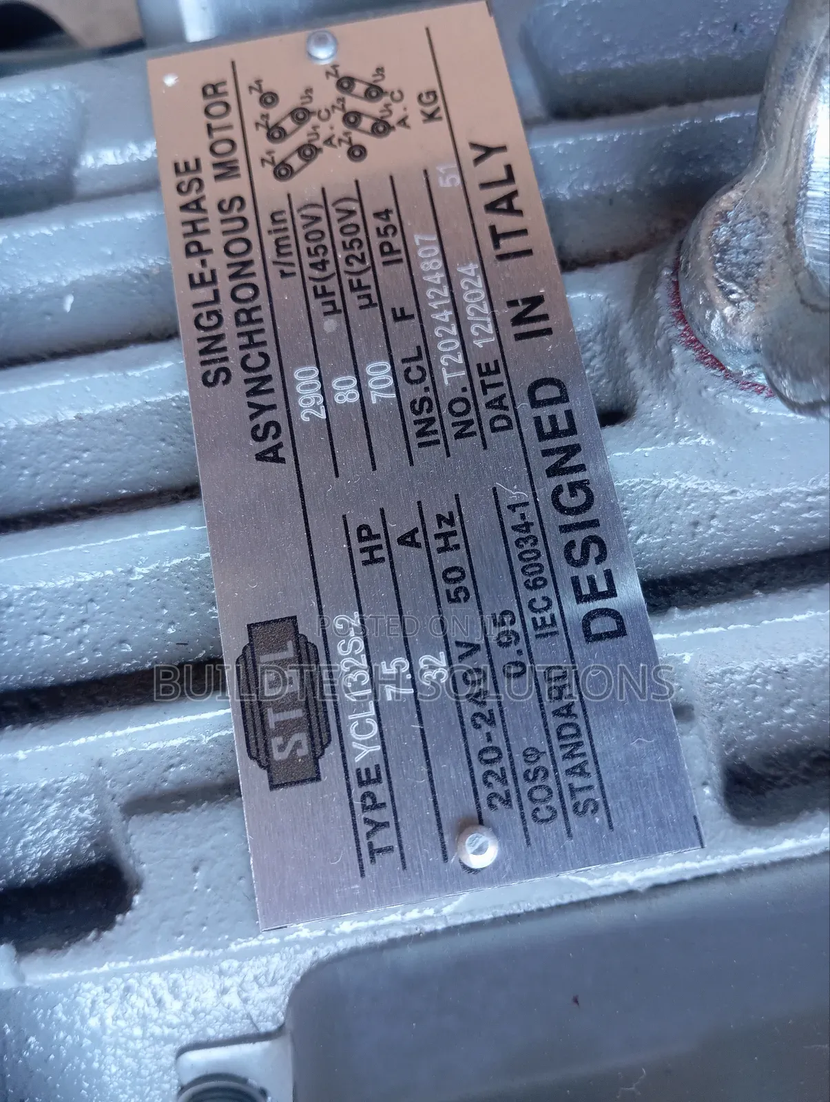 Quality STCL 7.5 Hp Electric Motor in Industrial Area