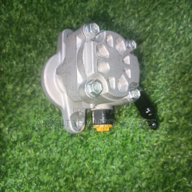 Toyota Hiace 7l/9l Steering Pump