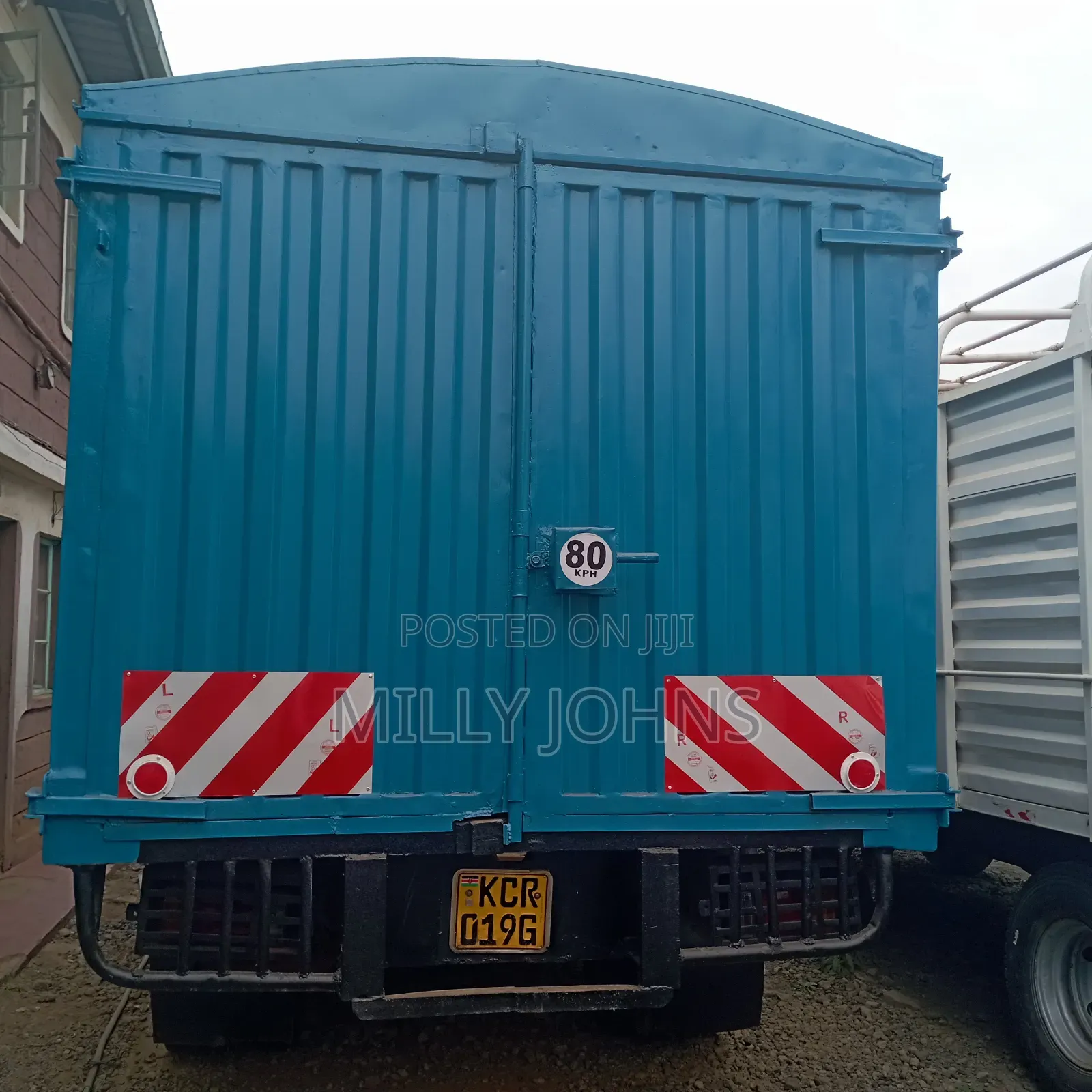 Isuzu NPR Blue