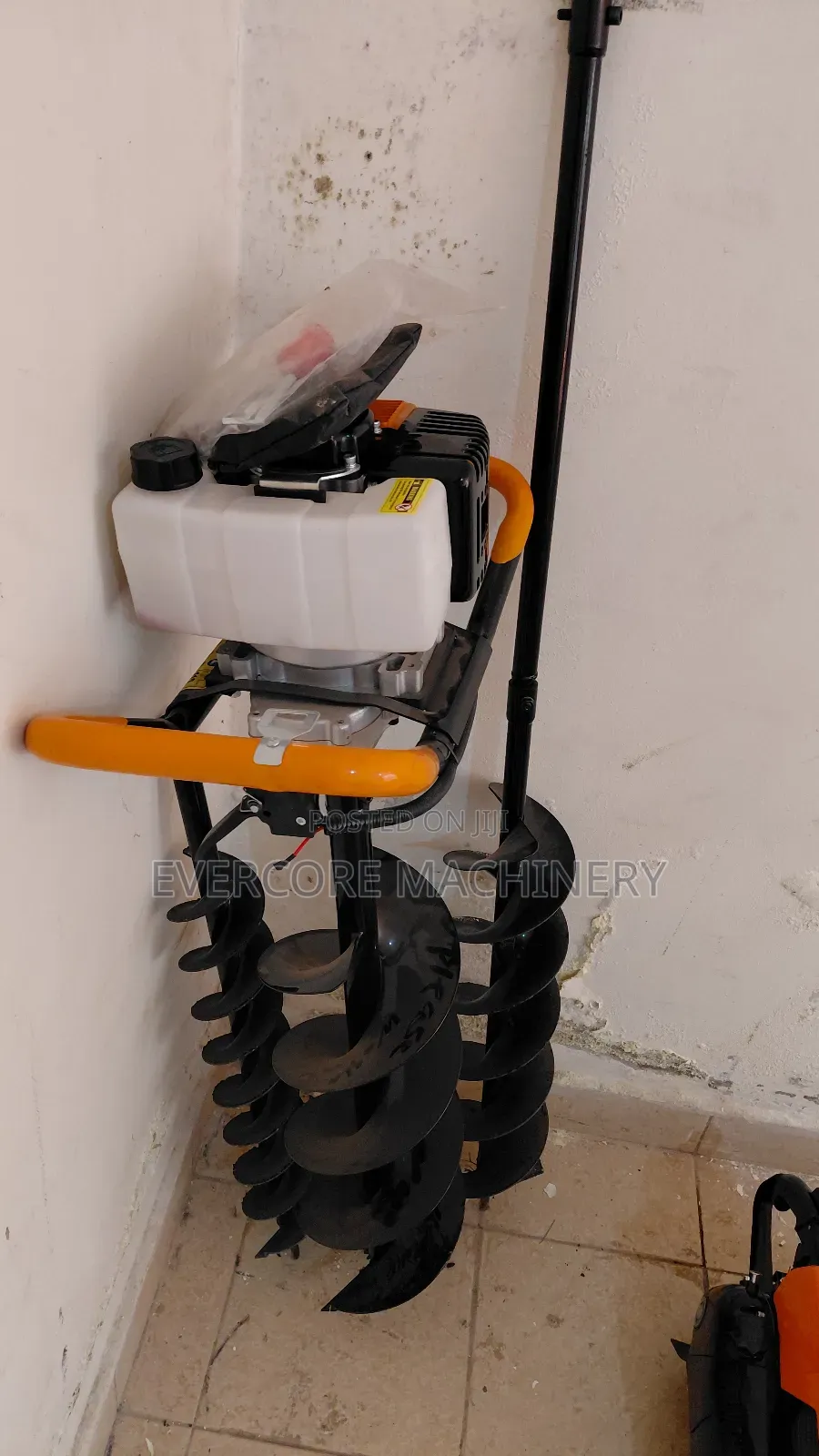 Earth Auger Machine /Holes Drilling 2stroke.