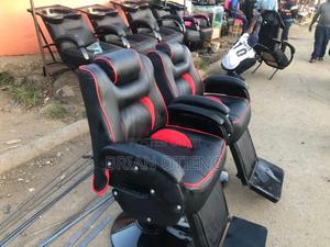 Movable Barber Seats With Black Base - thumbnail 2