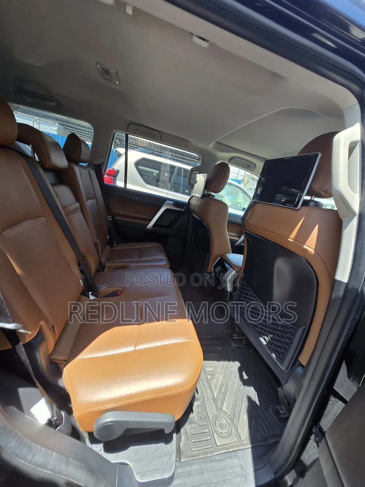Toyota Land Cruiser Prado 2.8 2021 Matt Black