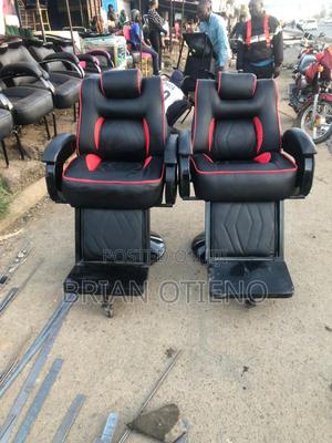 New Pertern Barber Chair With Adjustable Machine - main view