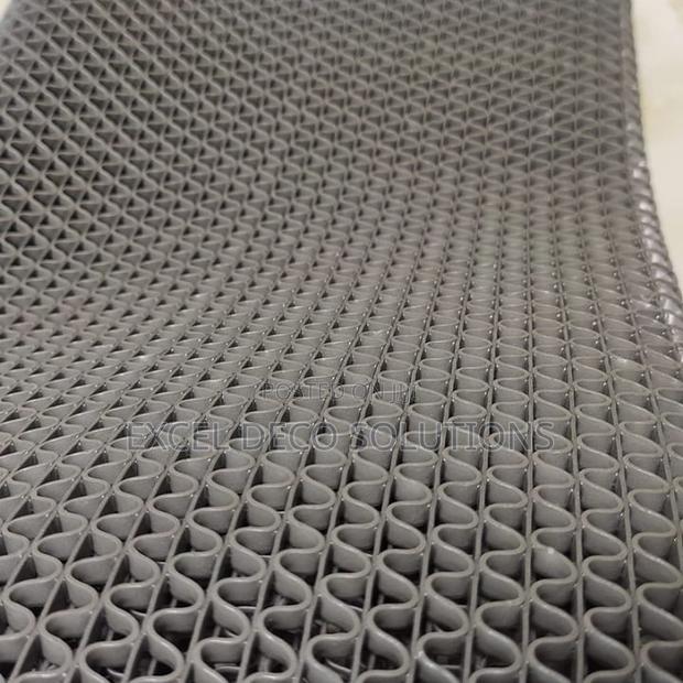 Antislip PVC Mats – Perfect for Bathrooms, Pools Balconies