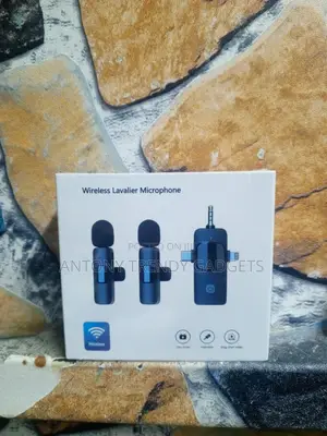Wireless Lapel Mic Set With Receiver For Vlogging & Interviews