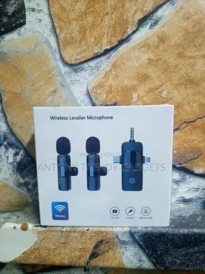 Wireless Lapel Mic Set With Receiver For Vlogging & Interviews
