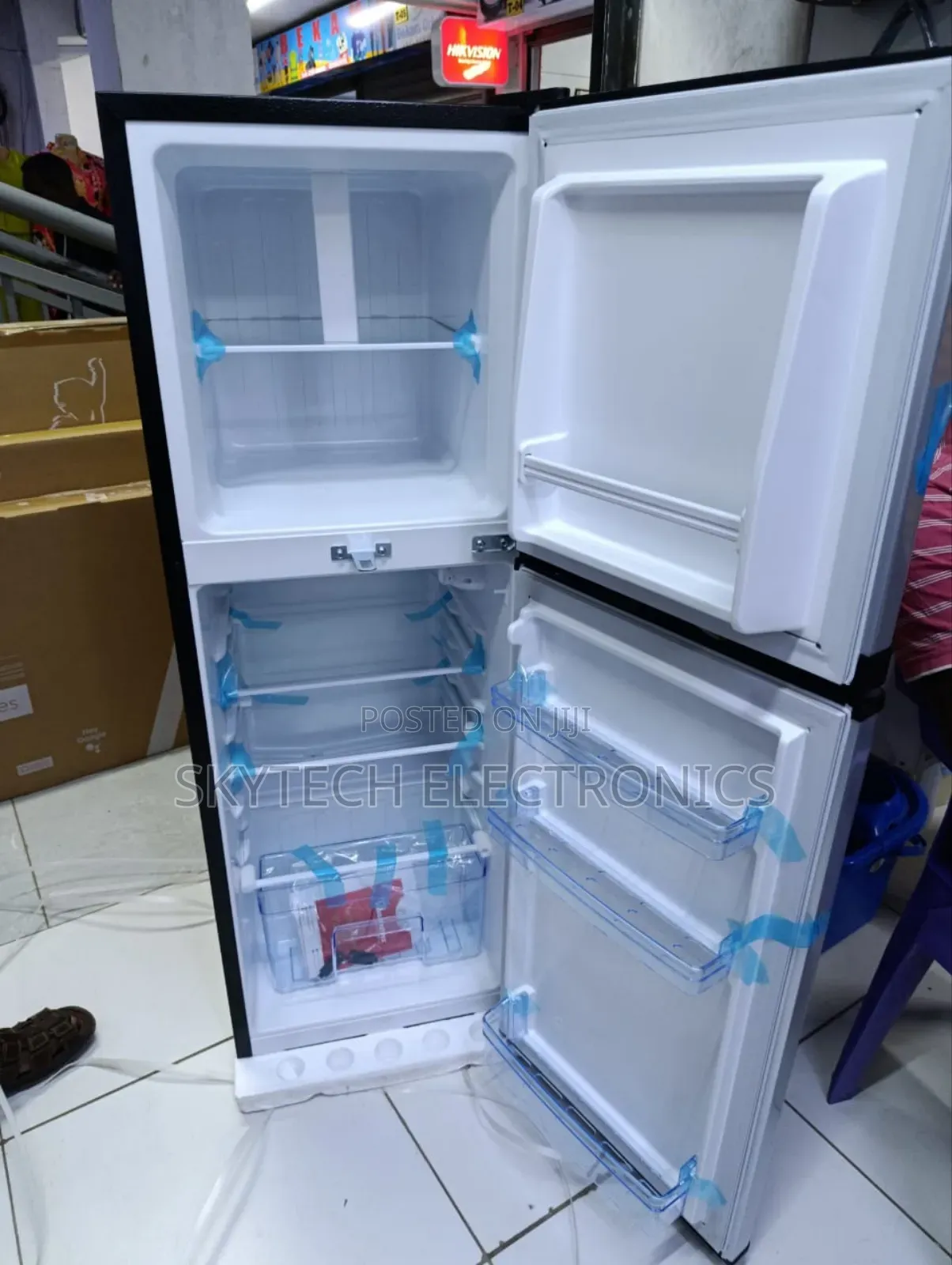 Ramtons Double Door Refrigerator 138lt Silver -(Rf/349)